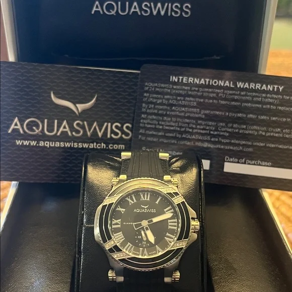Aquaswiss Bolt L Diamond Watch - www.topdocbrasil.com.br display picture 1